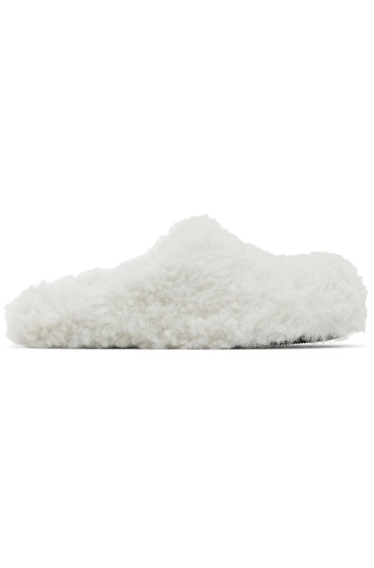 Marni White Shearling Fussbett Sabot Marni Shearling Fussbett Sabot Slippers - White | Garmentory main image 4