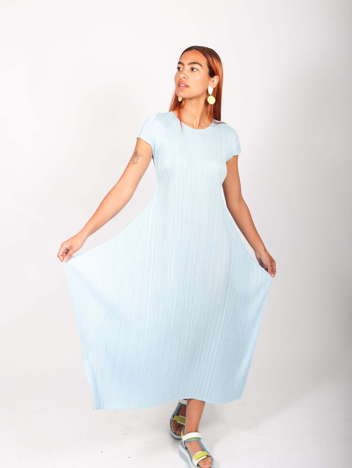 casual off shoulder white dress Off the Shoulder Casual Wedding Dress White / US 8