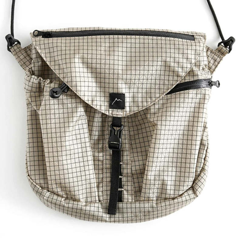 【CAYL】 SEORAK 5 (b-grid_solid) beige Cayl Seorak 5 B-Grid Solid Bag - Beige | Flatspot
