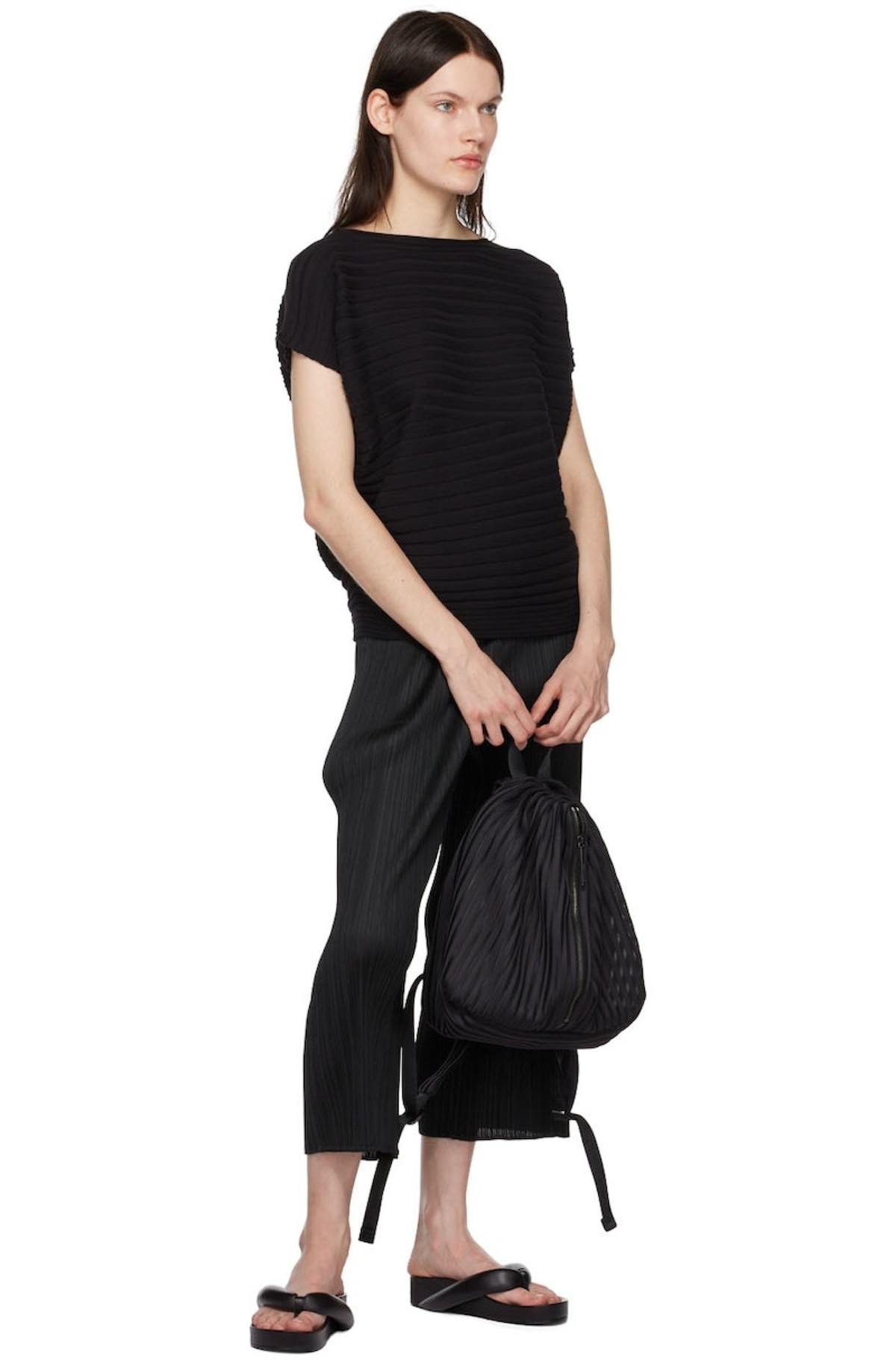 イッセイミヤケ PLEATS PLEASE LINEAR KNIT BAG 黒