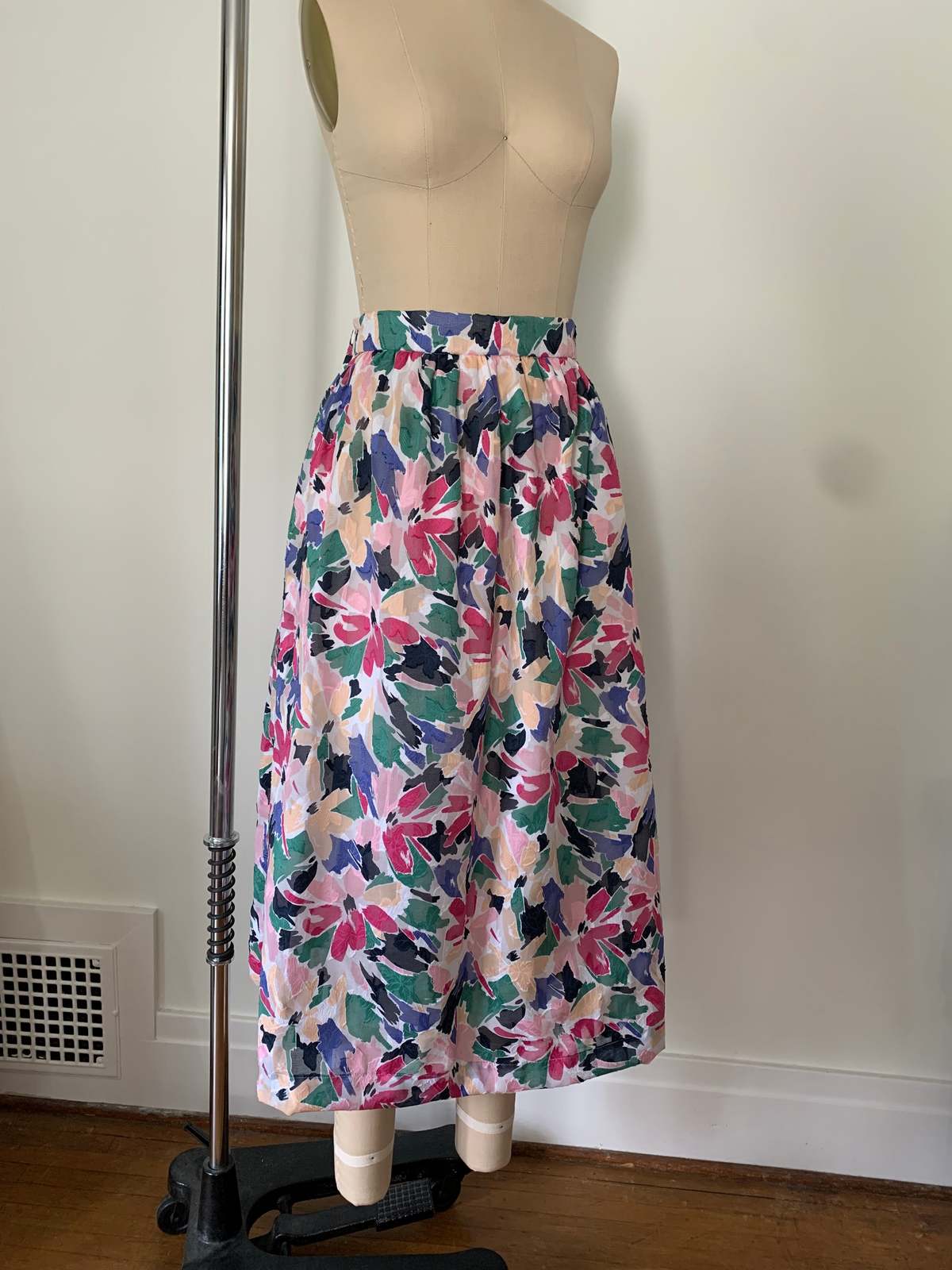 Gardenia Skirt - Dainty Floral