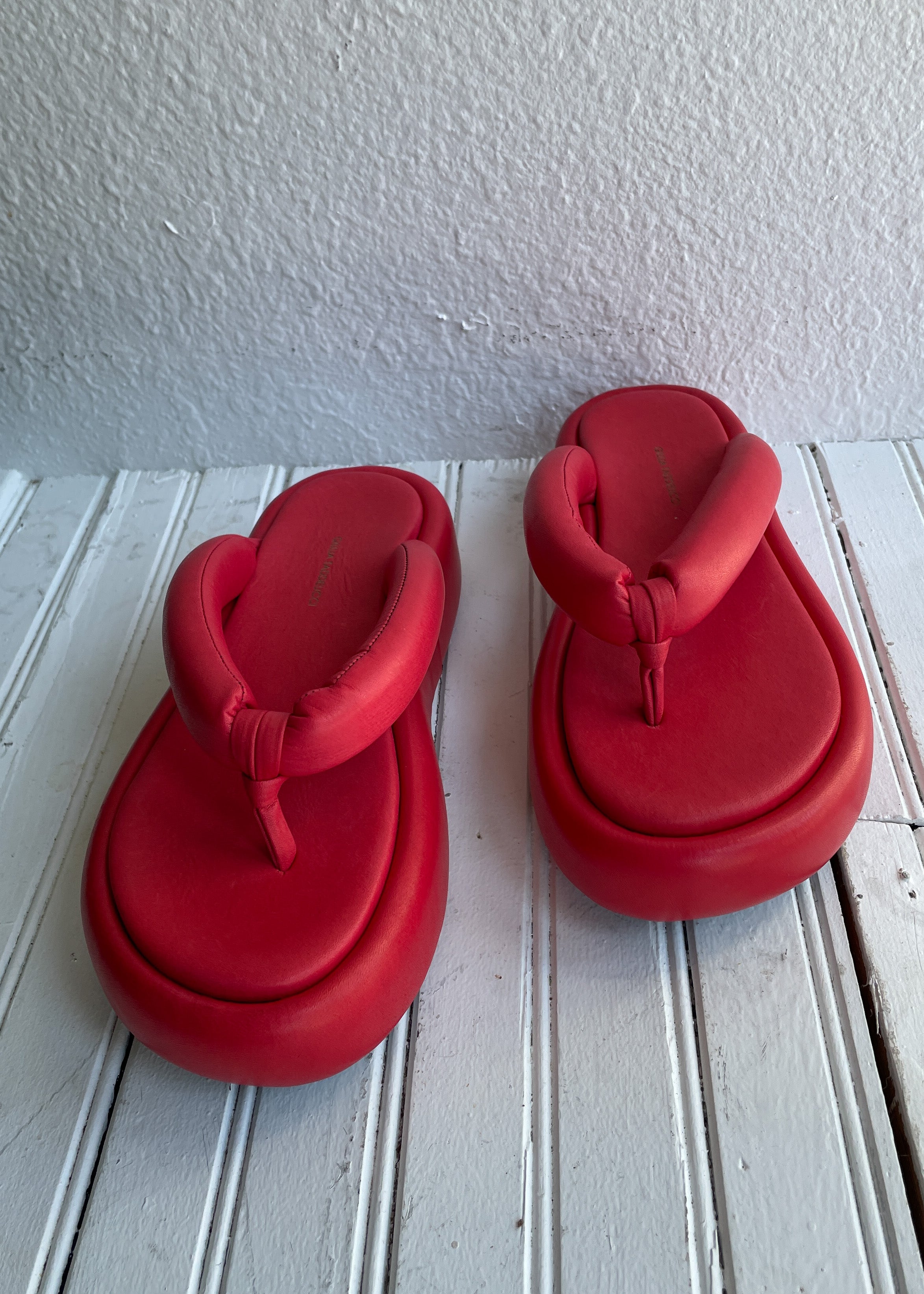＜GIULIA TADDEUCCI＞ EMMA Giulia Taddeucci Emma Sandals - Red | Garmentory