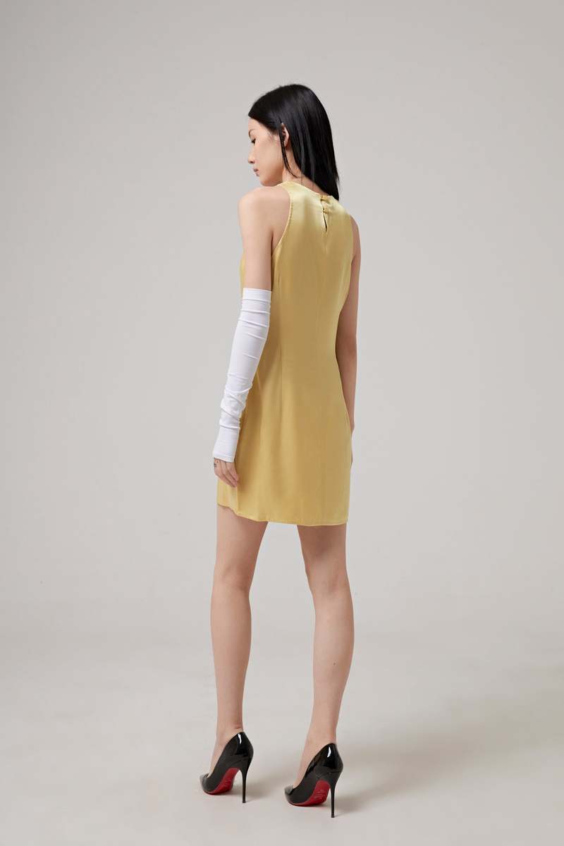 【送料&関税込】Nanushka Elima Dress Nanushka Elia Maxi Dress in Orange | FWRD