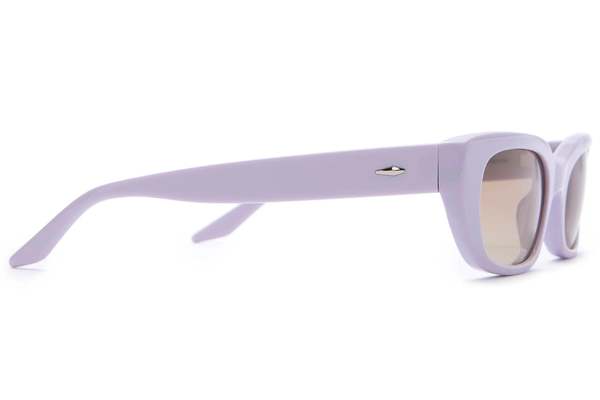 サステナブル★CRAP EYEWEAR★The Gothic Breeze★Lavender Milk Crap Eyewear Gothic Breeze Sunglasses - Lavender Milk