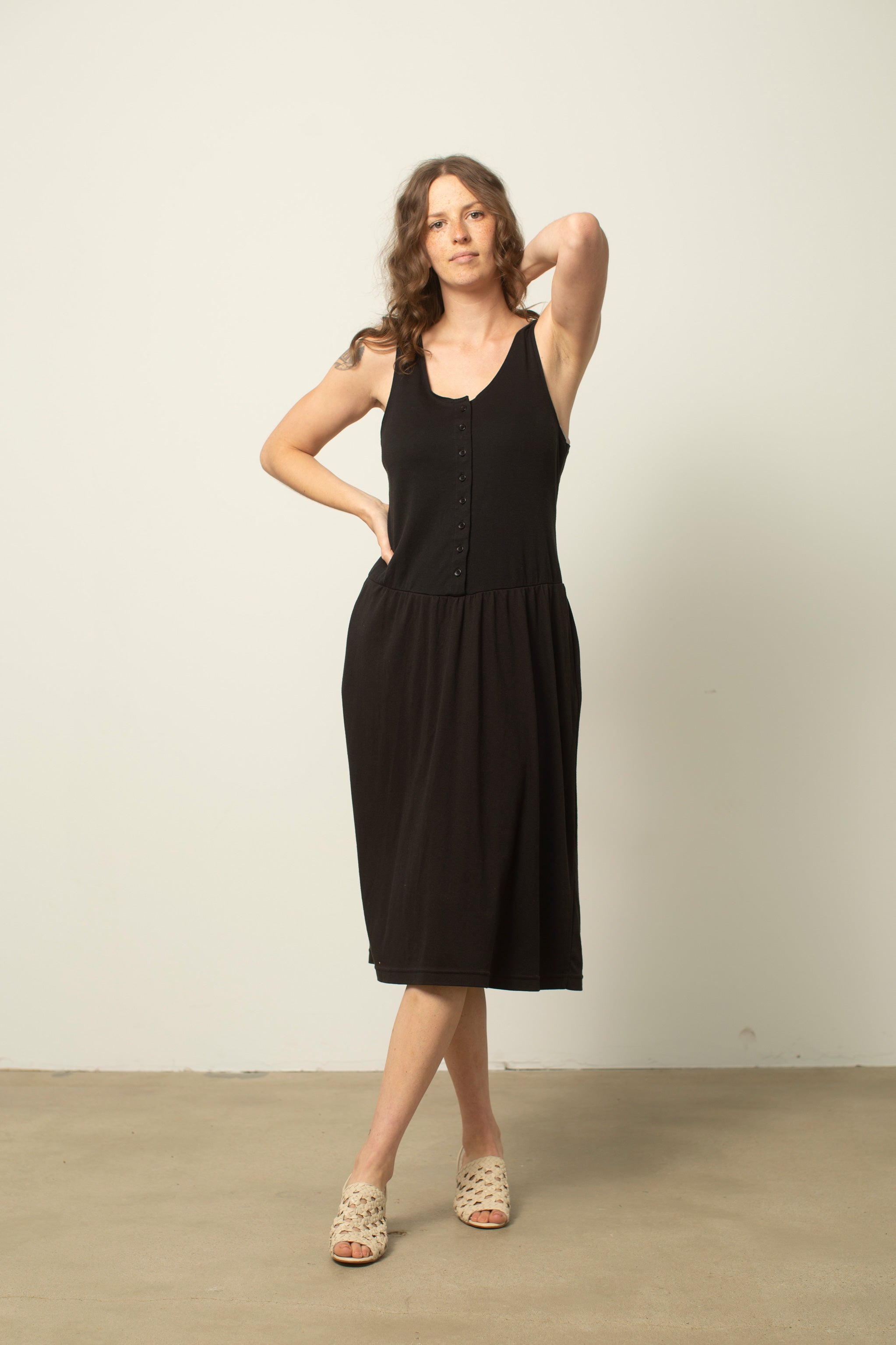 Robe Noire Sans Manches H&M - Taille XS - Occasion Très Bon état