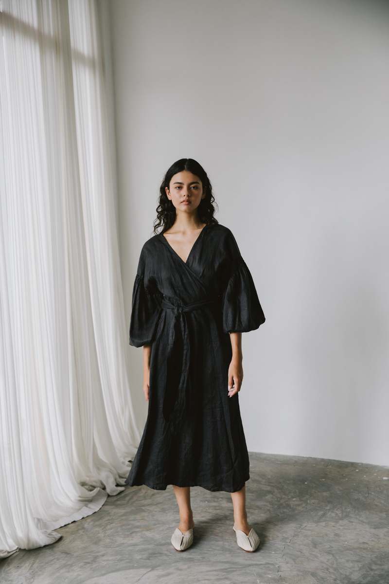 at Dawn. Puff Sleeve Wrap Mid Dress - Orange/Black Oyster/Zebra  