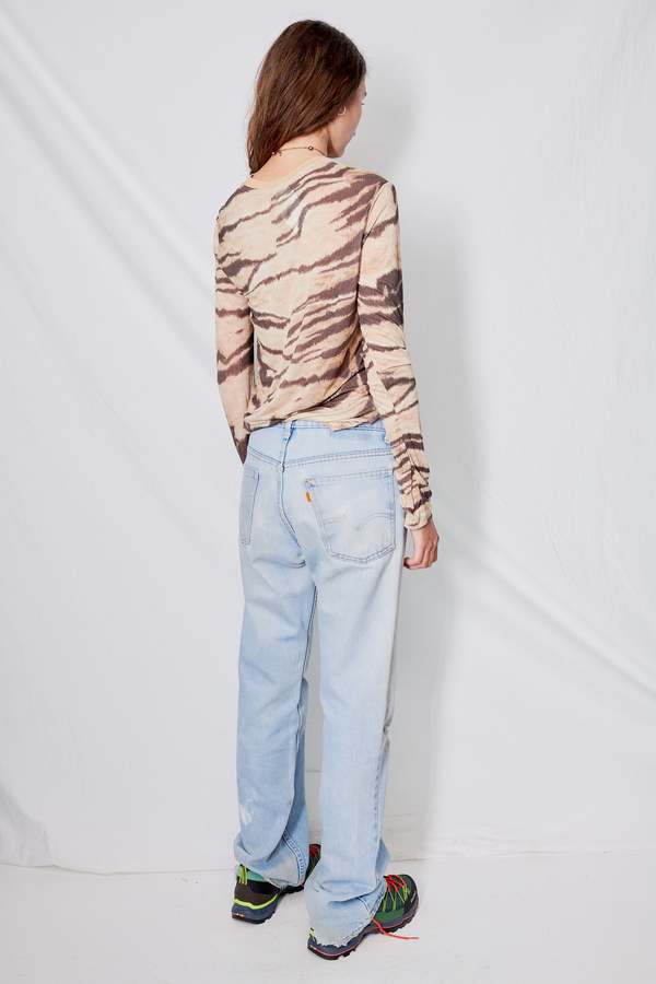 Baserange Long Sleeve T-Shirt タイガーストライプ Baserange Long Sleeve Tee - Tiger Print | Garmentory