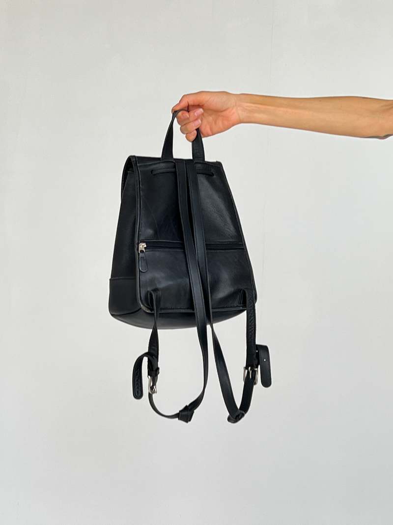 バッグ Coach Vintage Backpack Shoulder Leather Coach NY Black Leather Backpack - Etsy