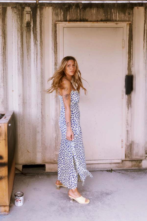 Faithfull the Brand Gita Midi Dress - Gita Floral Blue