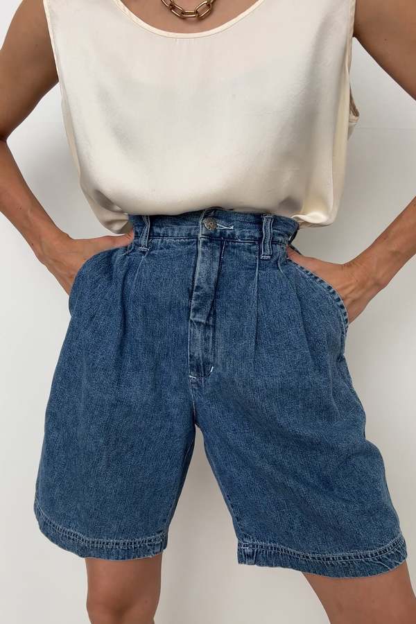 Pleats Washied Denim Shorts main image 0