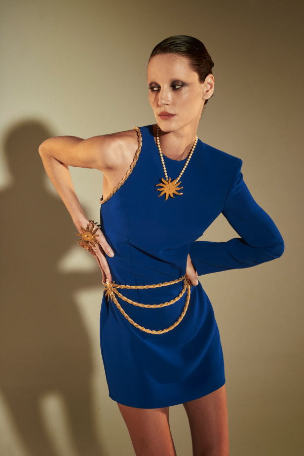 ROWEN ROSE Sabl One-Shoulder Mini Dress With Integrated Chain - Dark Blue