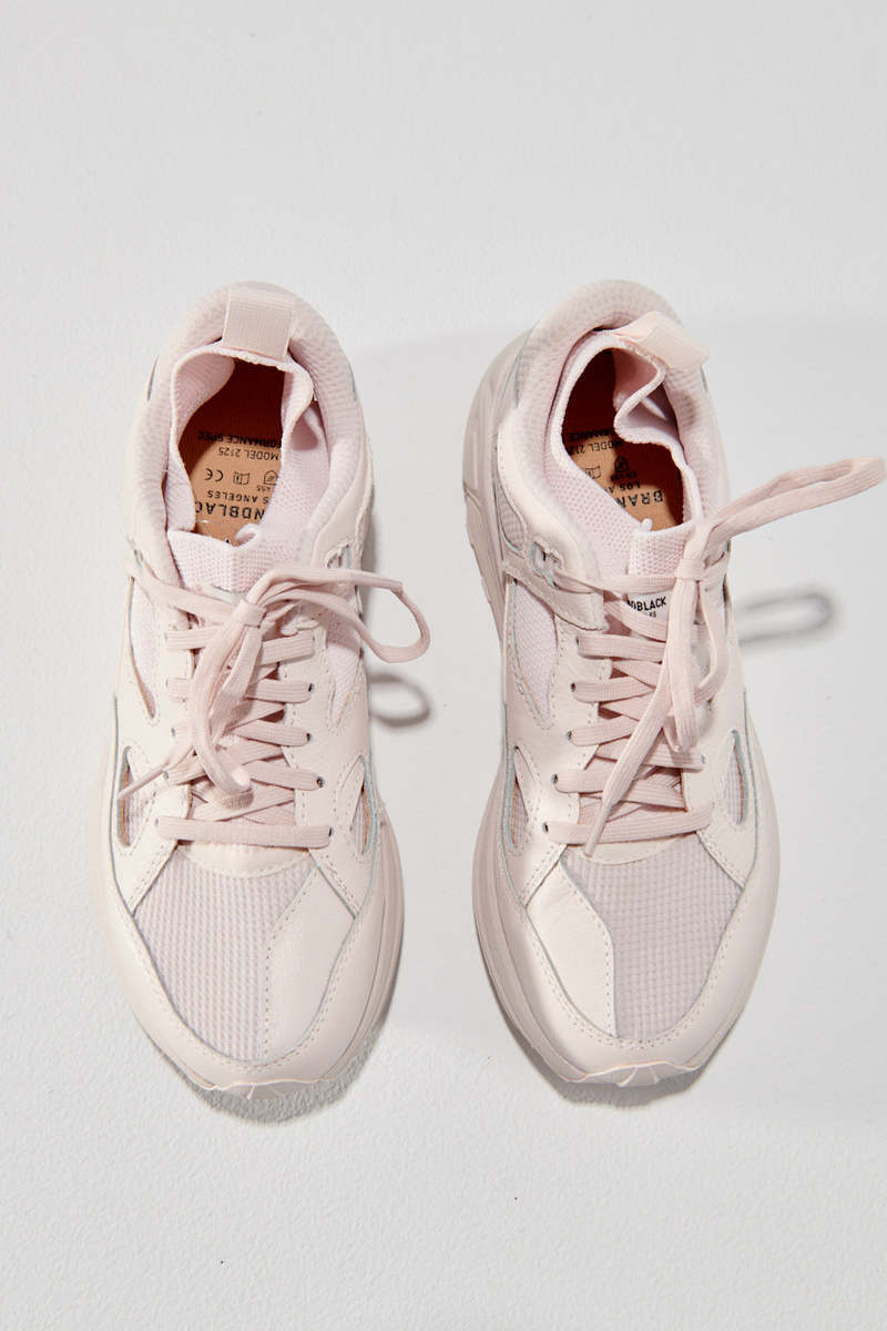 Brandblack Aura Sneaker - Pale Pink