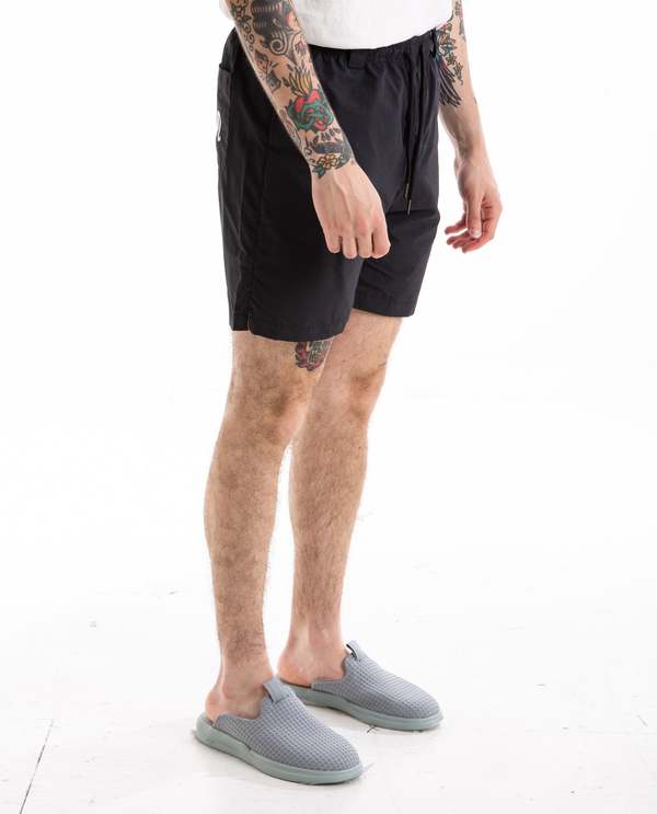 Malbon Golf Heritage Walk Short ショートパンツ MALBON GOLF Heritage Walk Short - Black | Garmentory