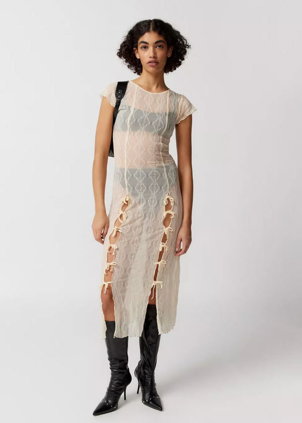 Find Me Now Mariposa Lace Midi Dress With Lining