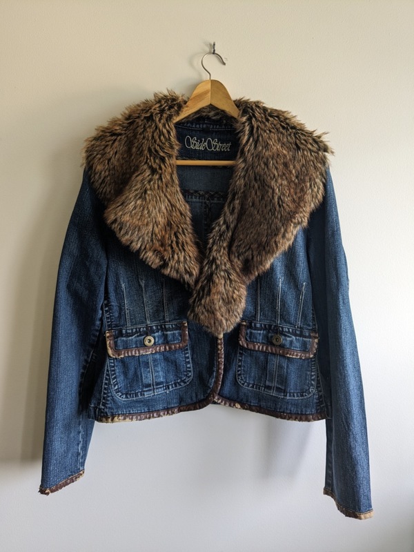 Vintage fur clearance collar denim jacket