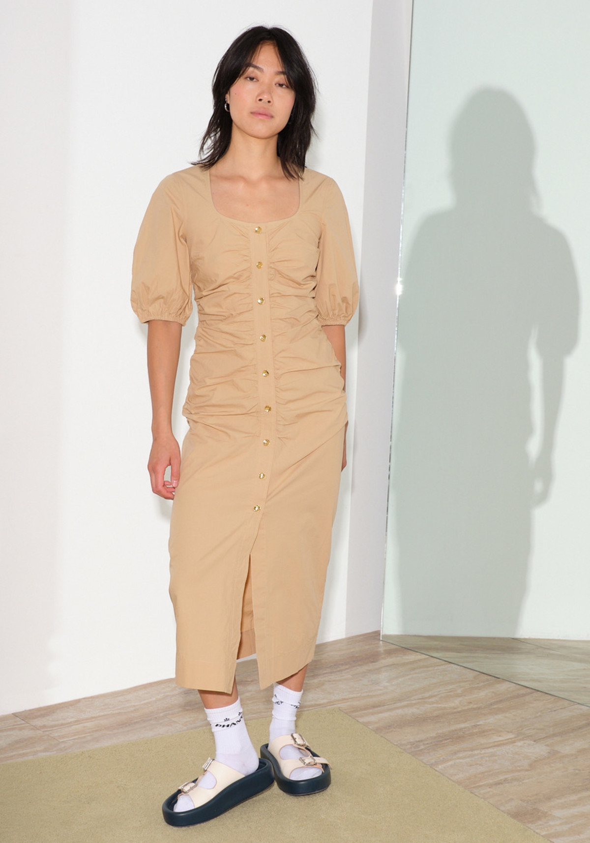 送料関税込み★GANNI★スモックコットンブレンドミディドレス GANNI(ガニー)のPrinted Cotton Long Smock Dress通販