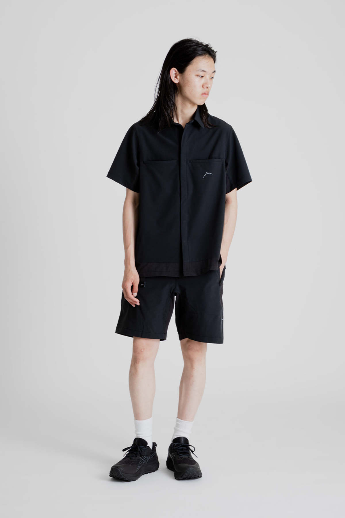 【CAYL】R.I.T.M short sleeve / black CAYL EQ Hybrid Short Sleeve Shirt - Black | Garmentory