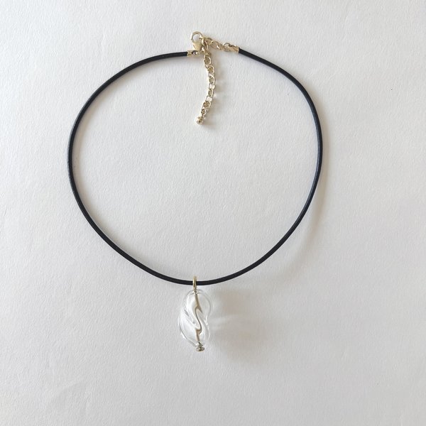 Crescioni Gia Necklace - Lavender Crescioni Gia Necklace - Lavender