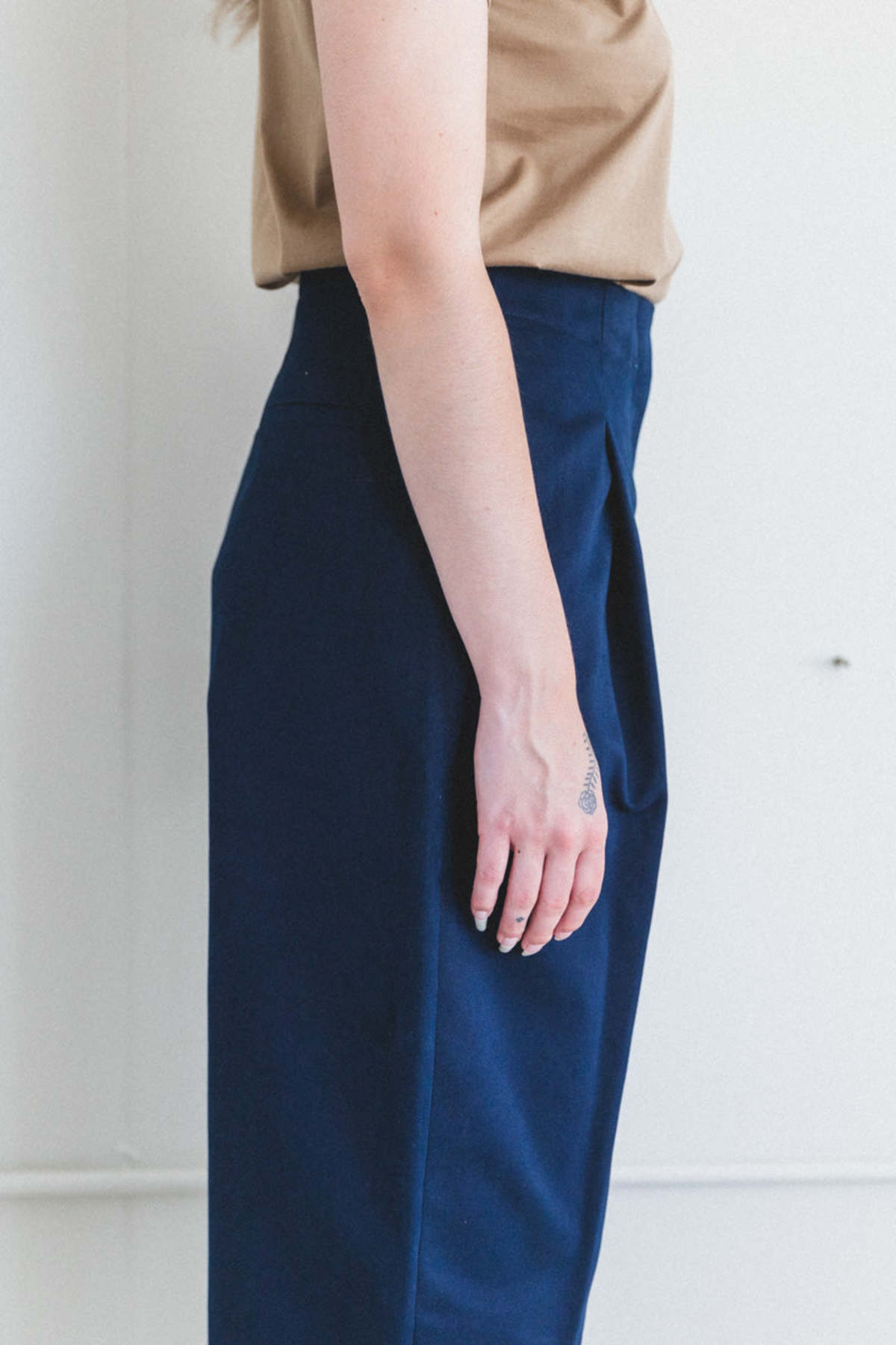 Studio Nicholson DORDONI PANTS - NAVY COTTON TWILL | Garmentory