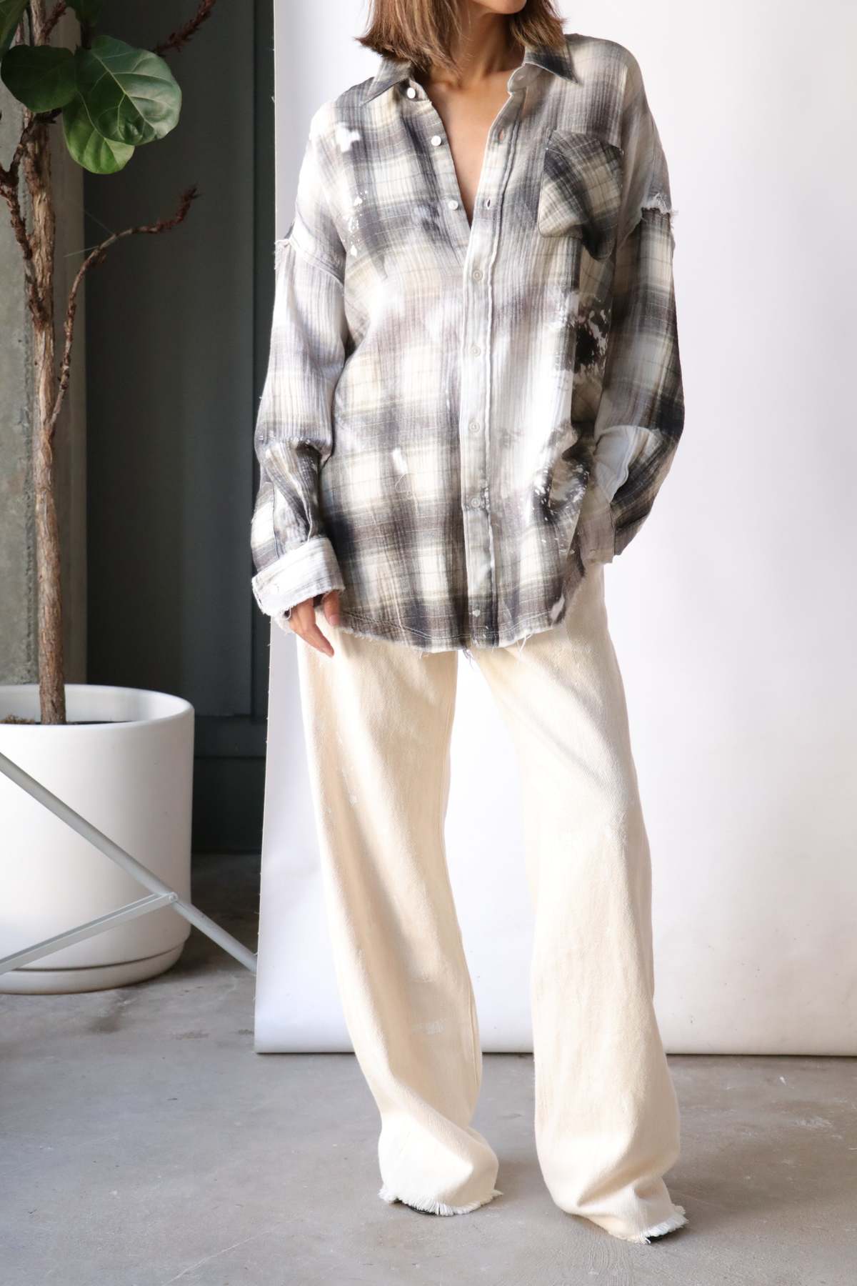 R13-Shredded-Seam-Drop-Neck-