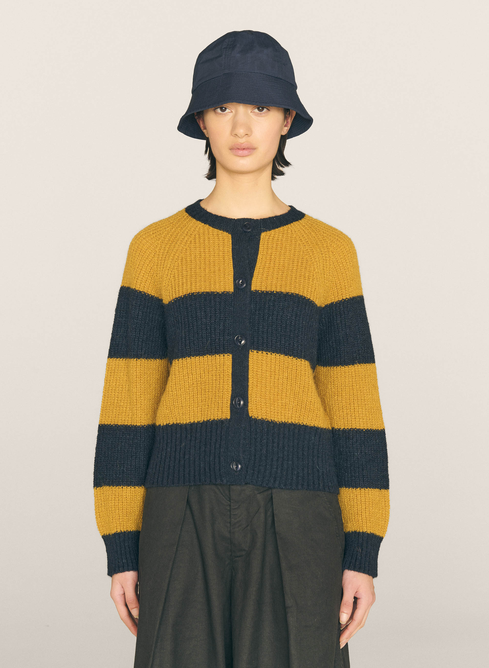 Foxtail-Stripe-Cardigan-Navy- 