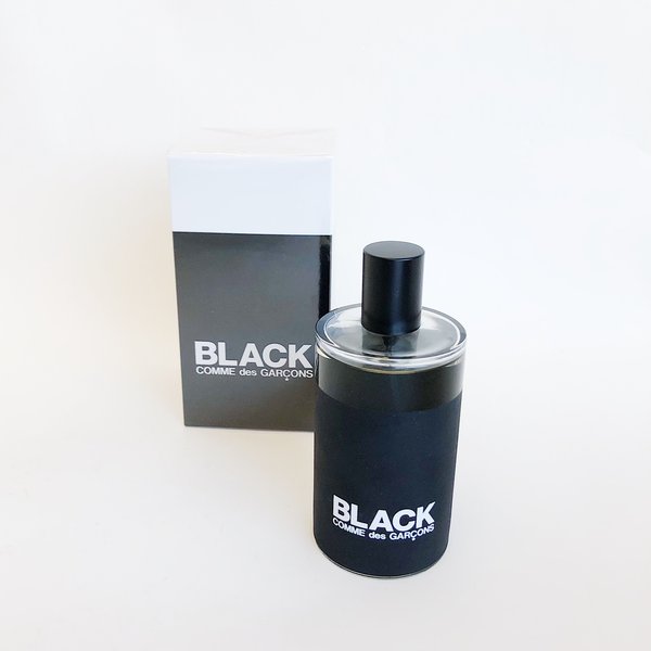 black eau de toilette comme des garcons