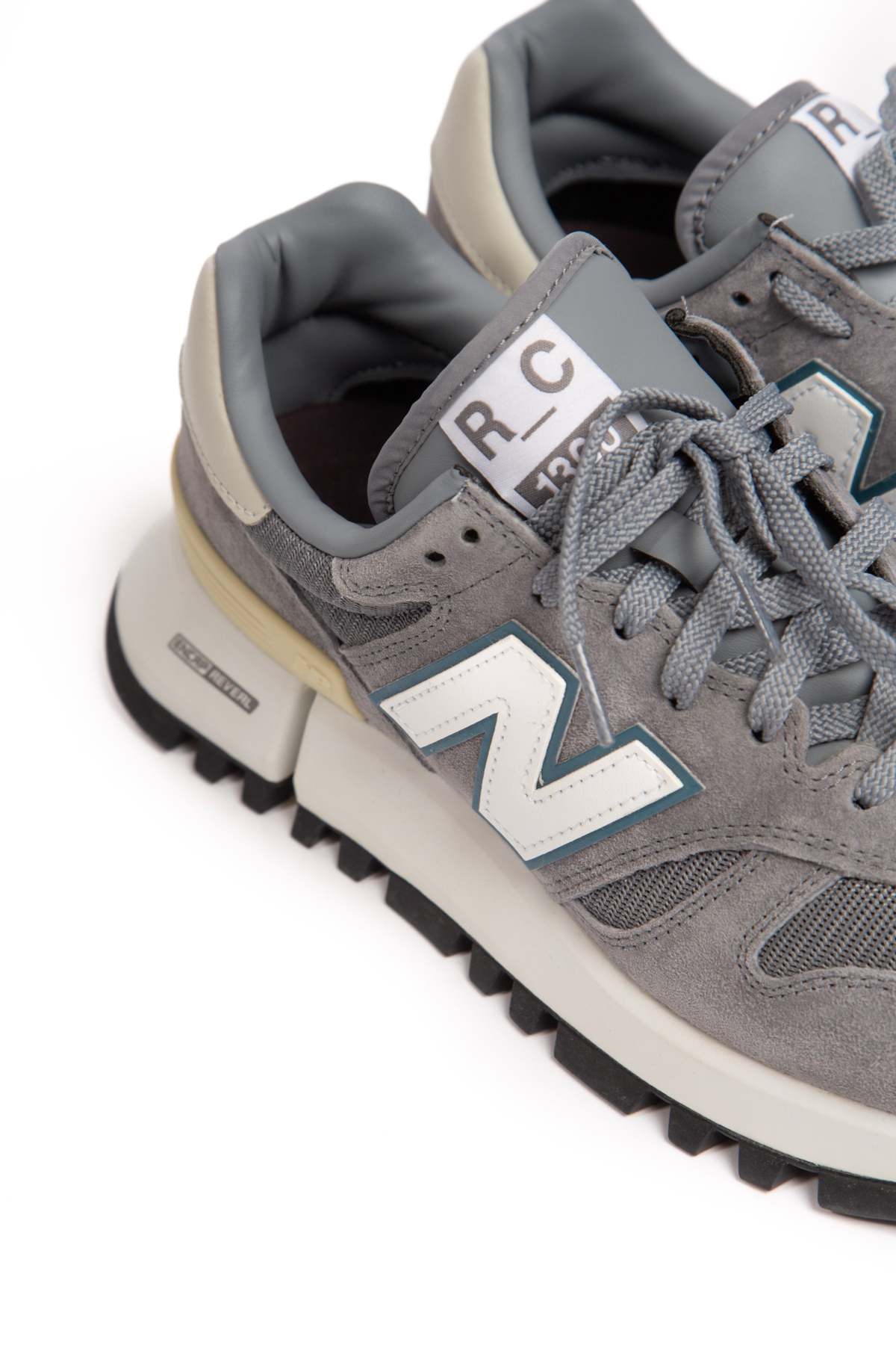 NEW BALANCE 1300 GG Garmentory