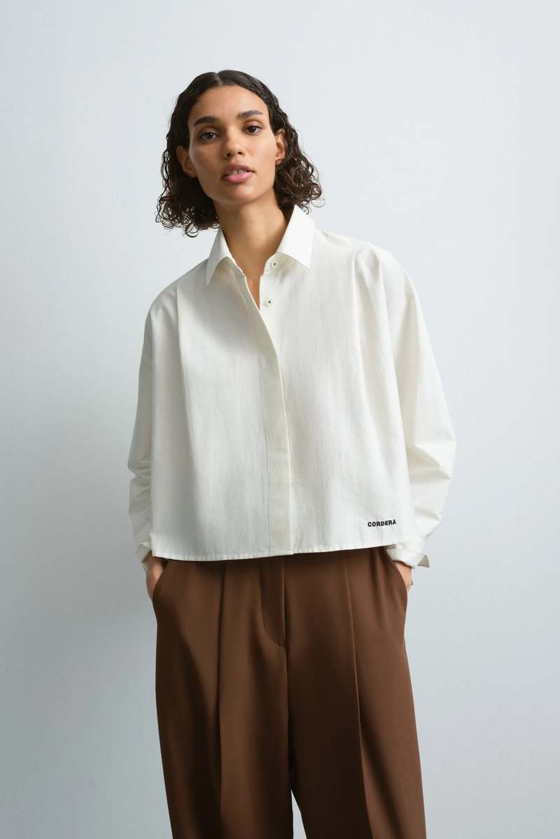 ★COOR★ Semi-overfit pleated shirt white Monica Geo Jacquard Long Sleeve Shirt- Foxcroft