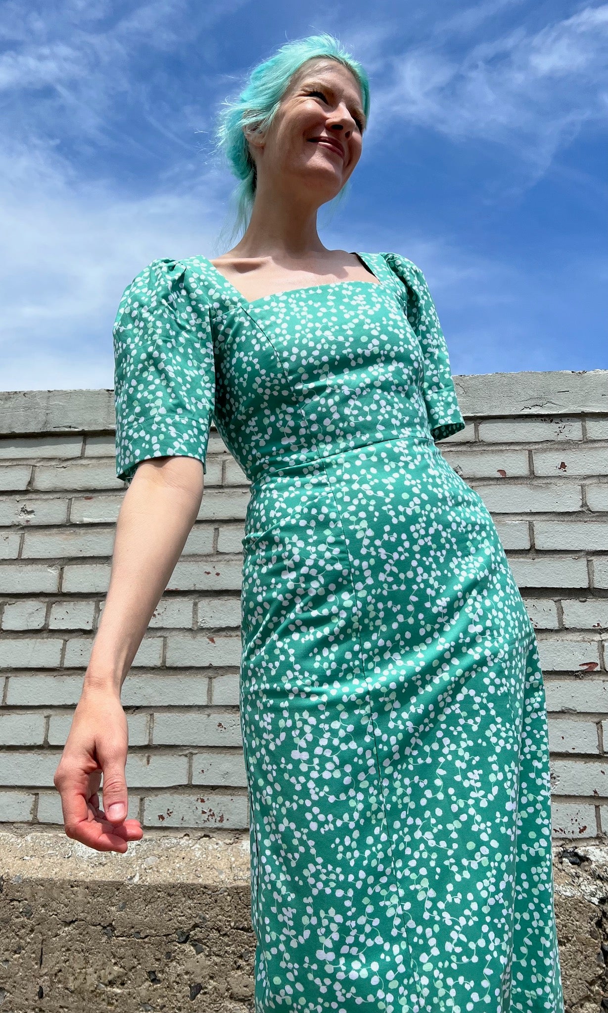 green emerald velvet dress Women's Maxi Dress with Lace Details, V Neck, Flowy Mint Green Bird an –  Liquorish Online main image 0