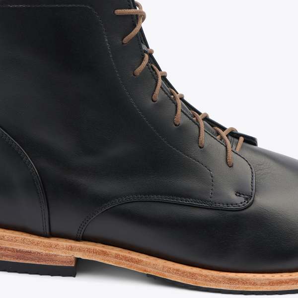 Nisolo Everyday Lace-Up Boot - Black | Garmentory display picture 3