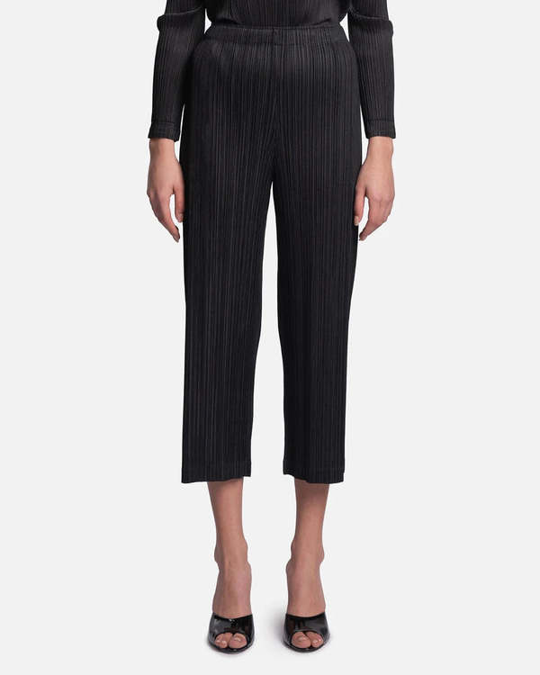 Pleats Please by Issey Miyake Trunk Show Basics Capri Pant - Black