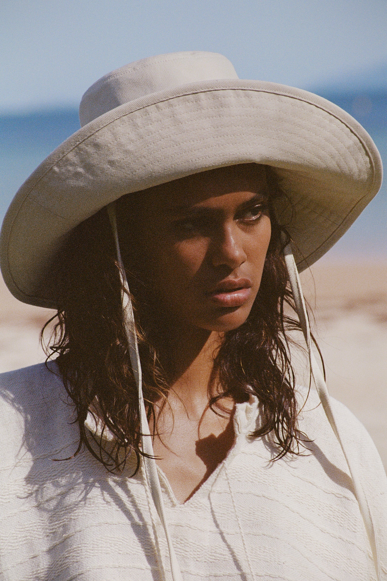 Lack of Color Women\'s Holiday Cotton Canvas Bucket Hat (Beige, M/L) -‎ New Lack of Color Women main image 3