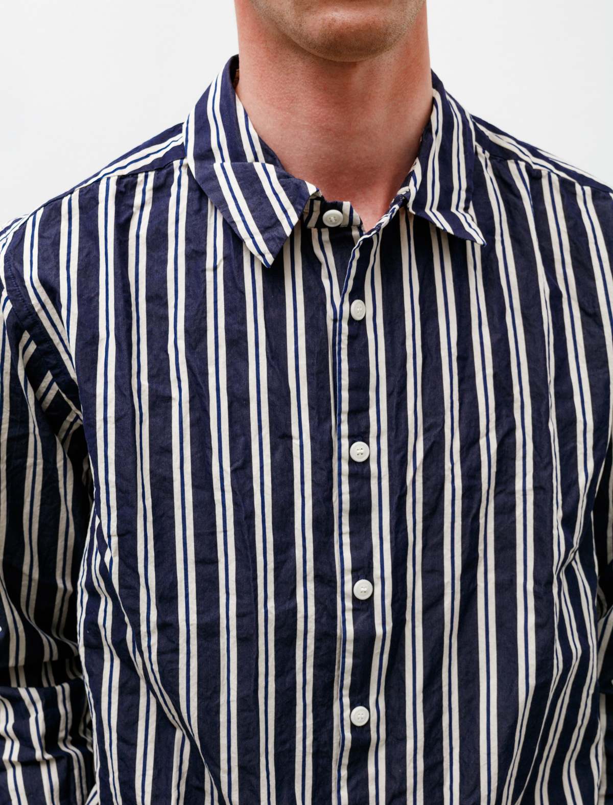 トップス CASEY CASEY HENRI SHIRT - STRIPE - Casey Striped T-shirt - Brown – Brain Dead