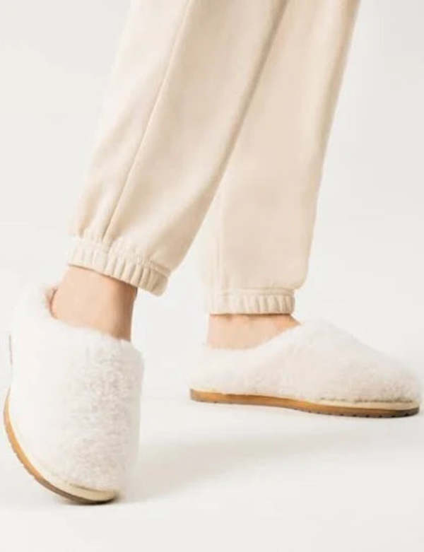 Emu Australia Joy Teddy Slipper natural Garmentory