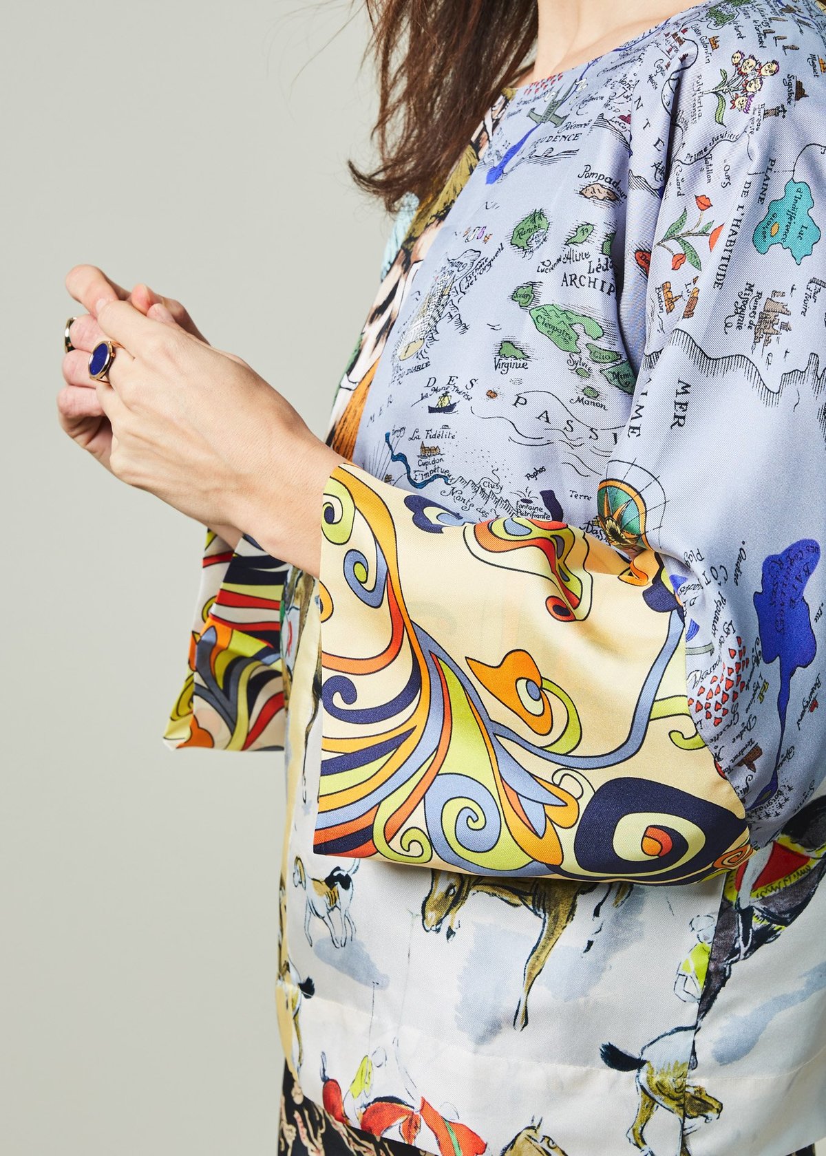 La Prestic Ouiston Julie Patchwork Silk Top - Image 5 of 6