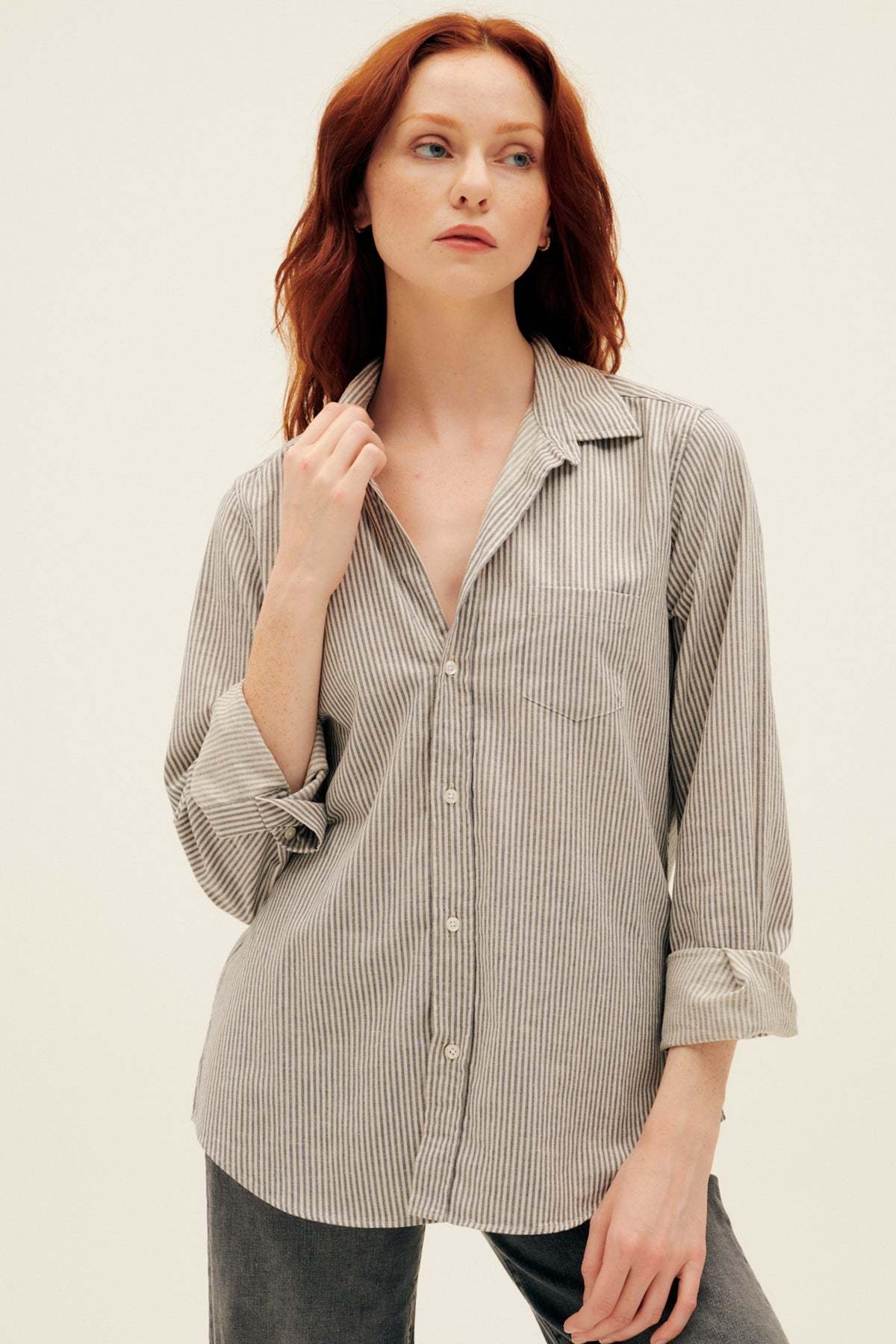 Frank & Eileen Barry Tailored Button Up Shirt - Navy/Natural 