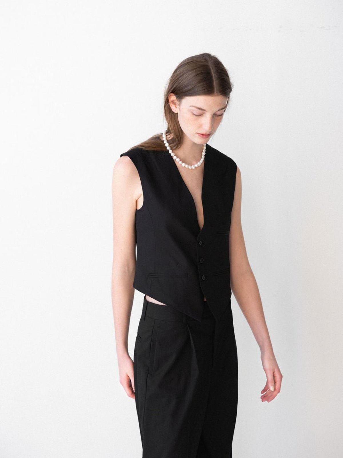 Lisbeth Perle Necklace - Image 3 of 6