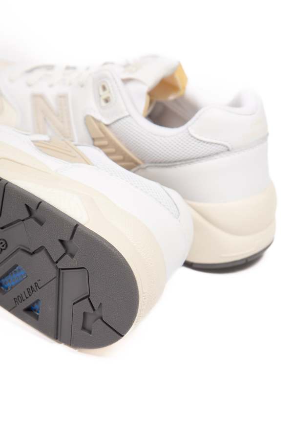 New Balance MT580VTG Sneakers - Vintage White