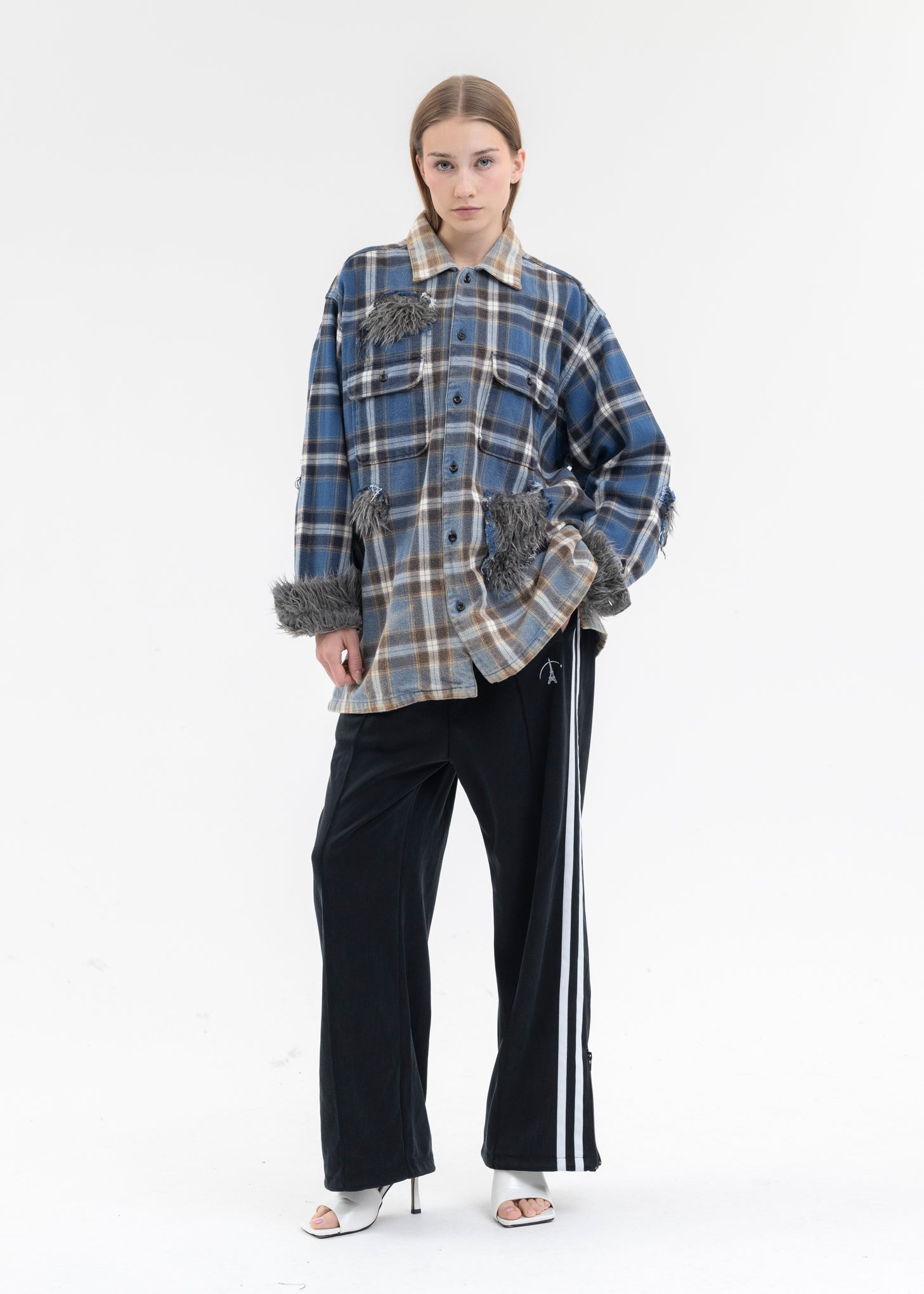 パンツ doublet 23AW VINTAGE EFFECT TRACK PANTS Doublet VINTAGE EFFECT TRACK PANTS - BLACK | Garmentory