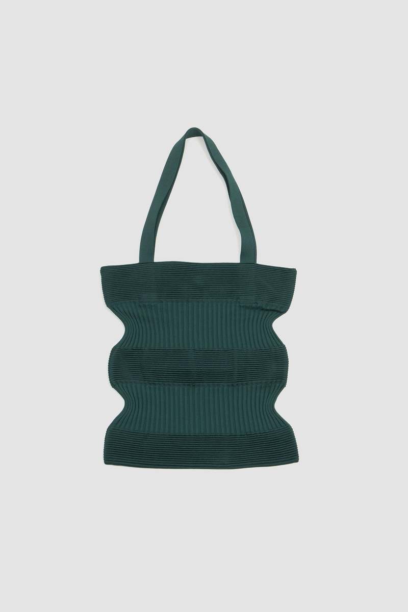 cfcl トートバッグ（CFCL Strata Tote Bag - Black | Garmentory）