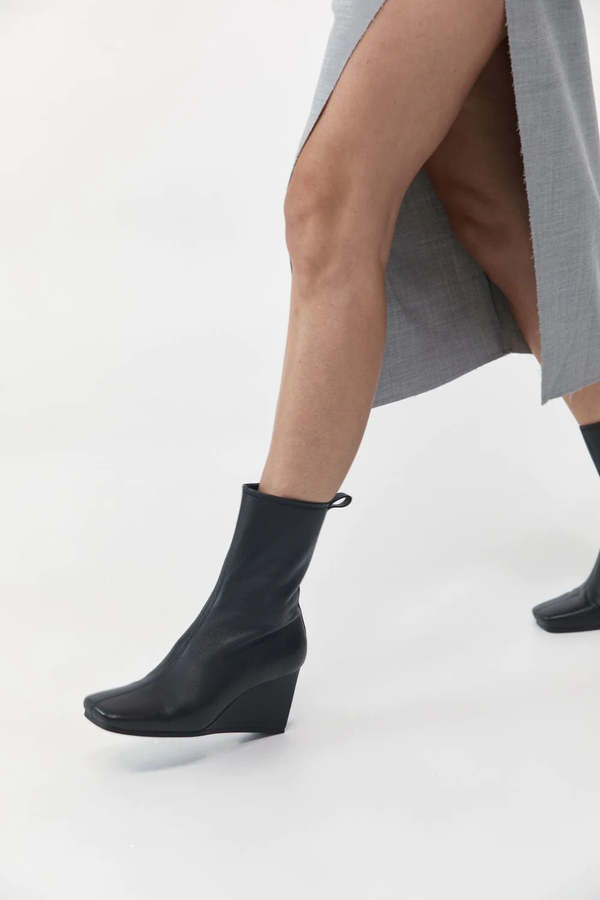 St Agni Wedge Boot - Black