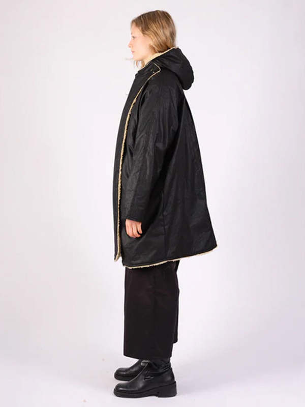 Kate Sheridan Batwing Coat in Black Cream | Garmentory