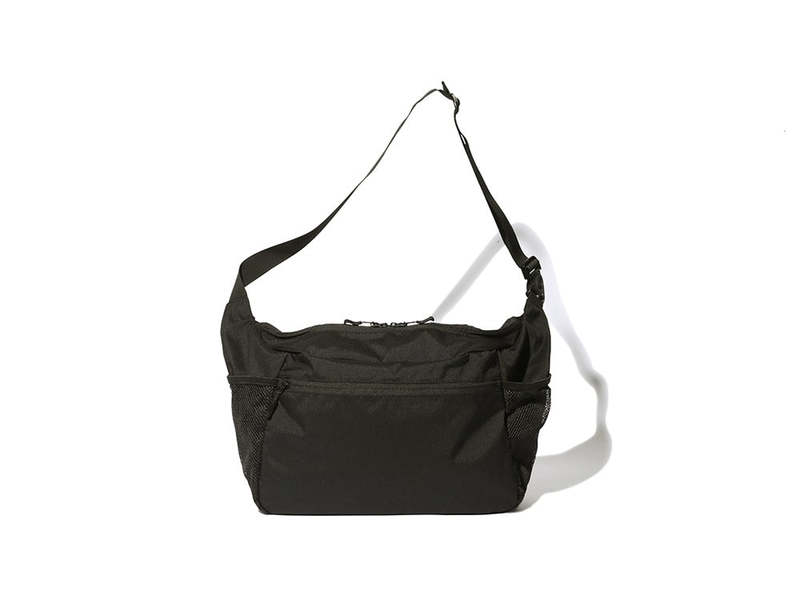 Snowpeak Everyday Use Middle Shoulder Bag - Black | Garmentory