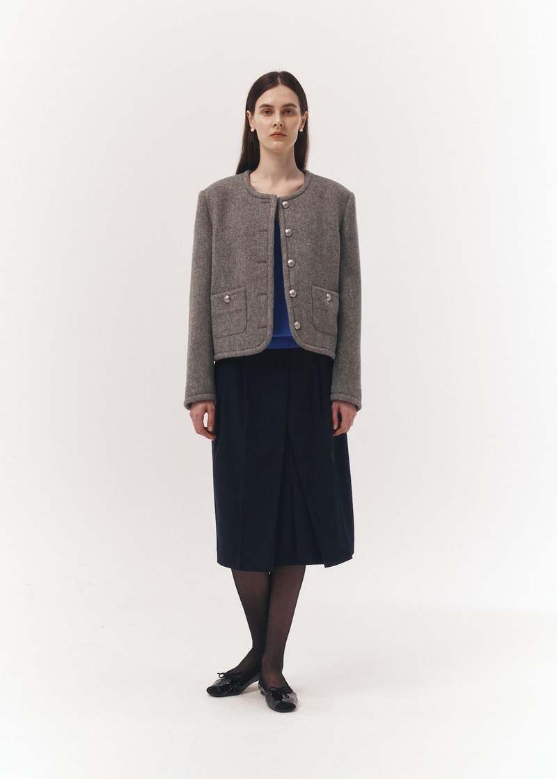 【Dunst】COLLARLESS TWEED JACKET★人気 DUNST Bouclé Tweed Jacket | Black | FARFETCH