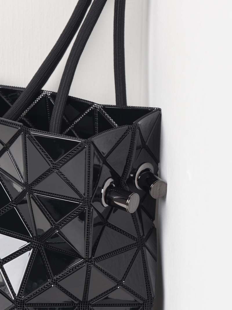 BAO BAO ISSEY MIYAKE WRING/black 黒 BAO BAO ISSEY MIYAKE WRING - BLACK | Garmentory