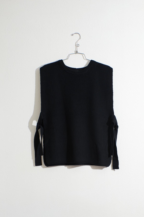 COOTIE / Hard Twisted Yarn Rib Stitch V Neck Vest 通販 正規代理店