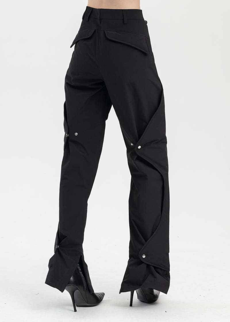 Heliot Emil Concordance Puffed Cargo - Black | Garmentory