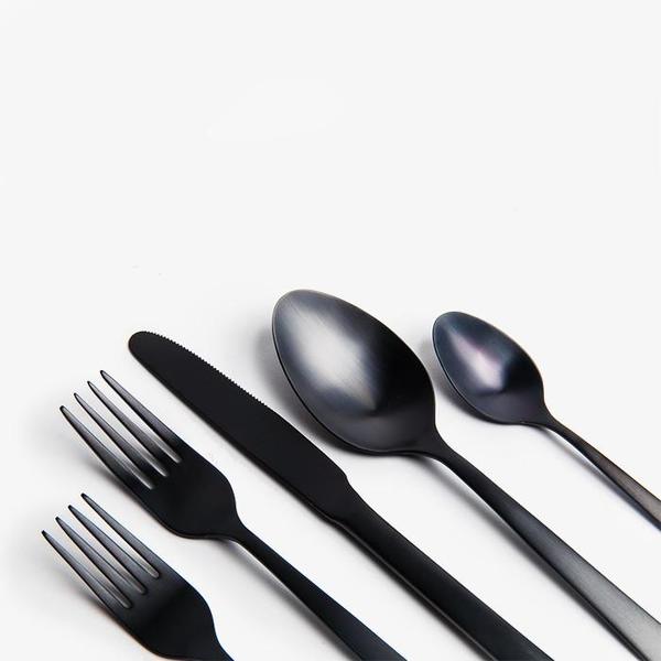 Poketo Cutlery Set Matte Black Garmentory