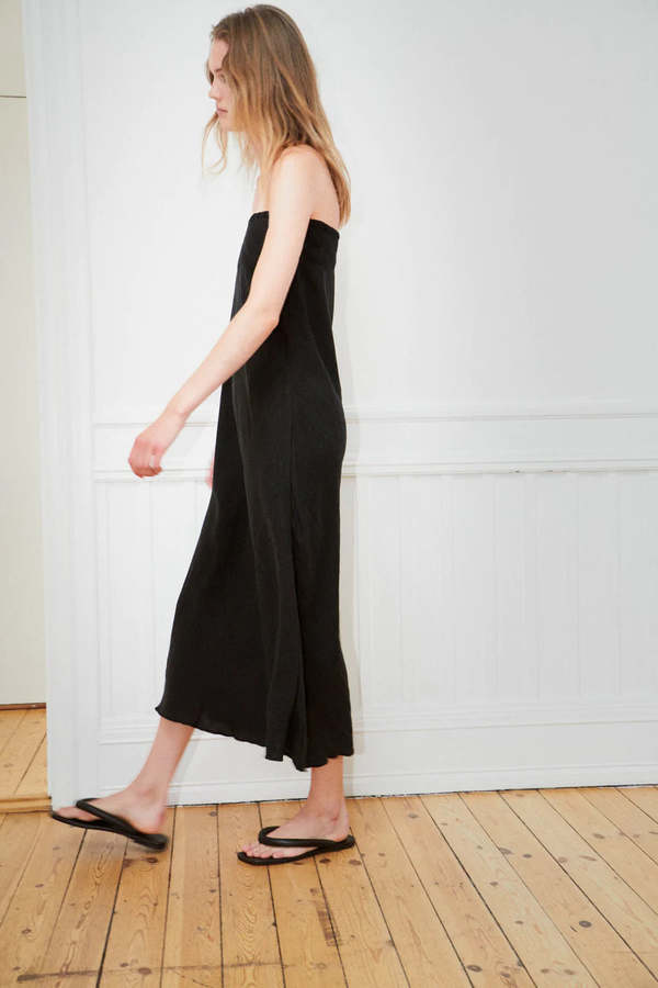 vince camuto tie neck a line dress Vince Camuto Sleeveless Tie Halter Neck Ruffle Satin Gown main image 0
