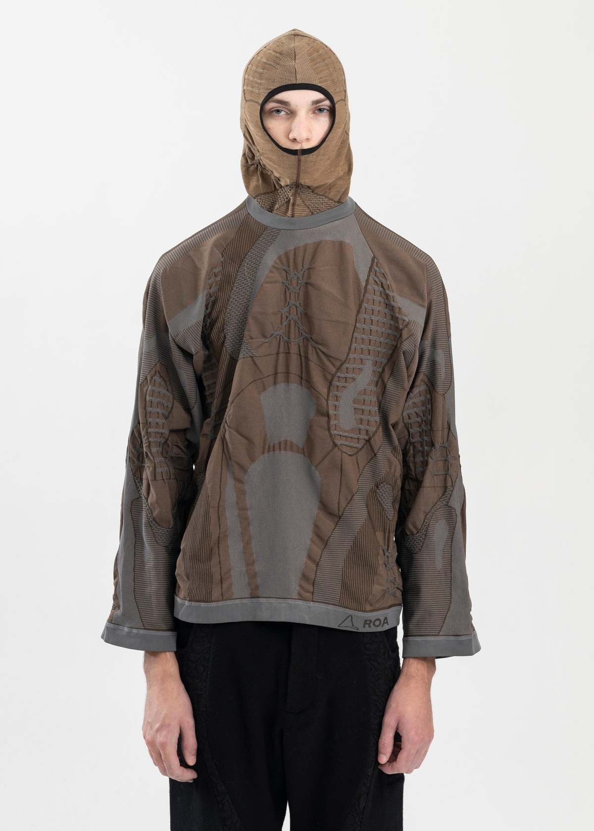 ROA OVERSIZE 3D KNIT SWEATER - BROWN/GREY | Garmentory